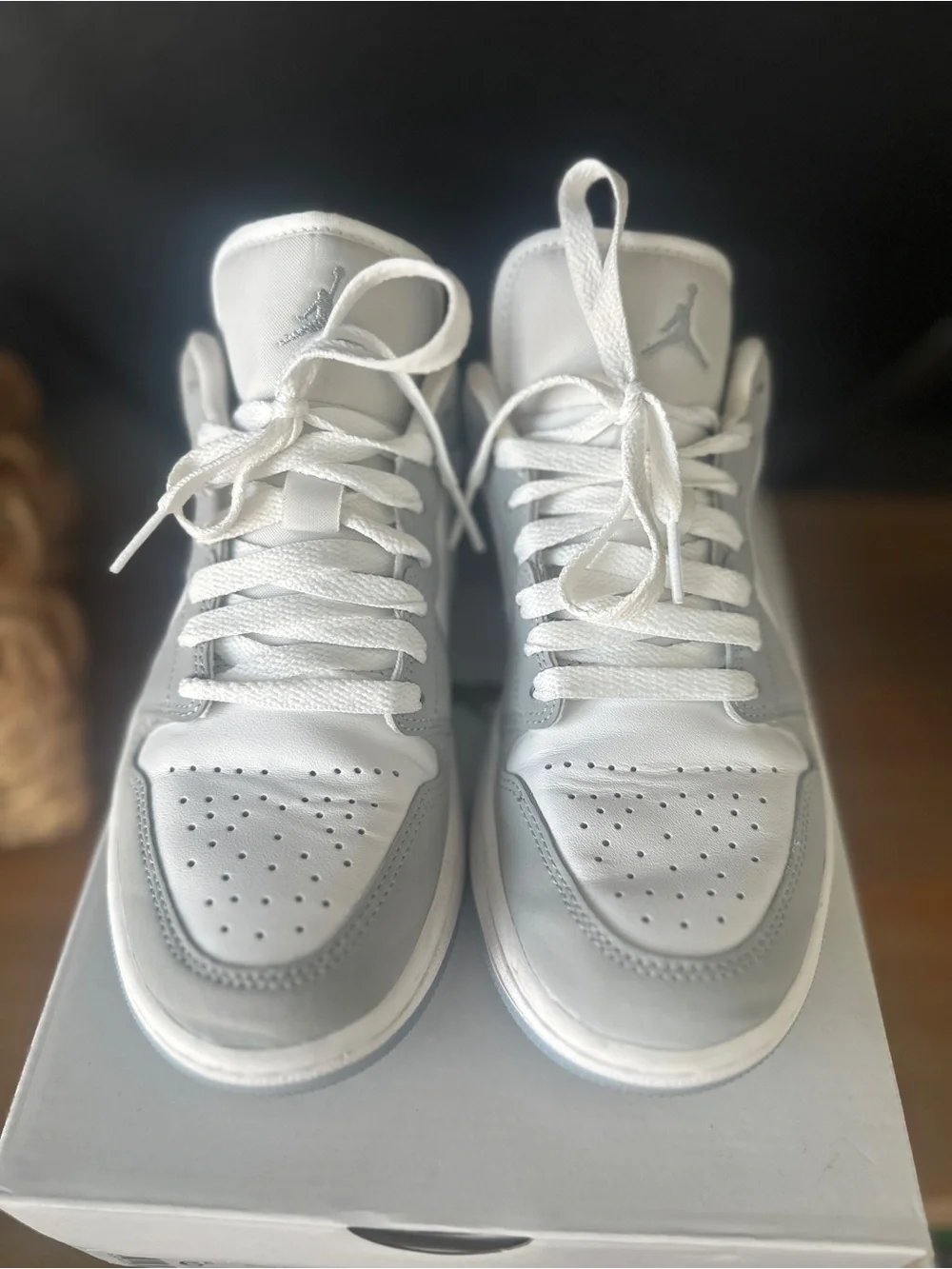 Jordan Womens Low-Top Sneakers in White and Light Gray
